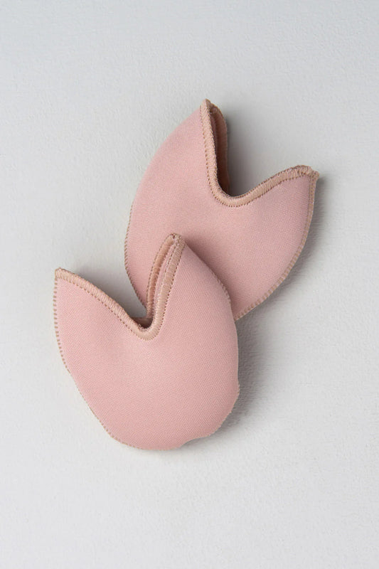 Pointe Cushion Medium